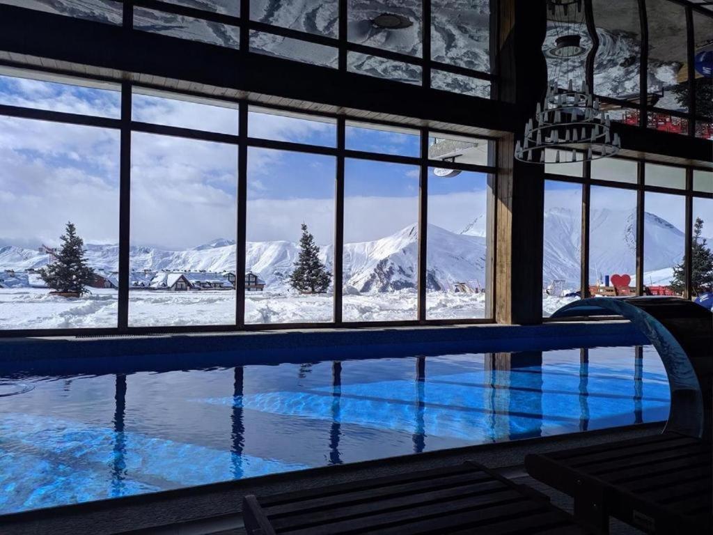 Atrium Mountain View Apartment, New Гудаури Экстерьер фото